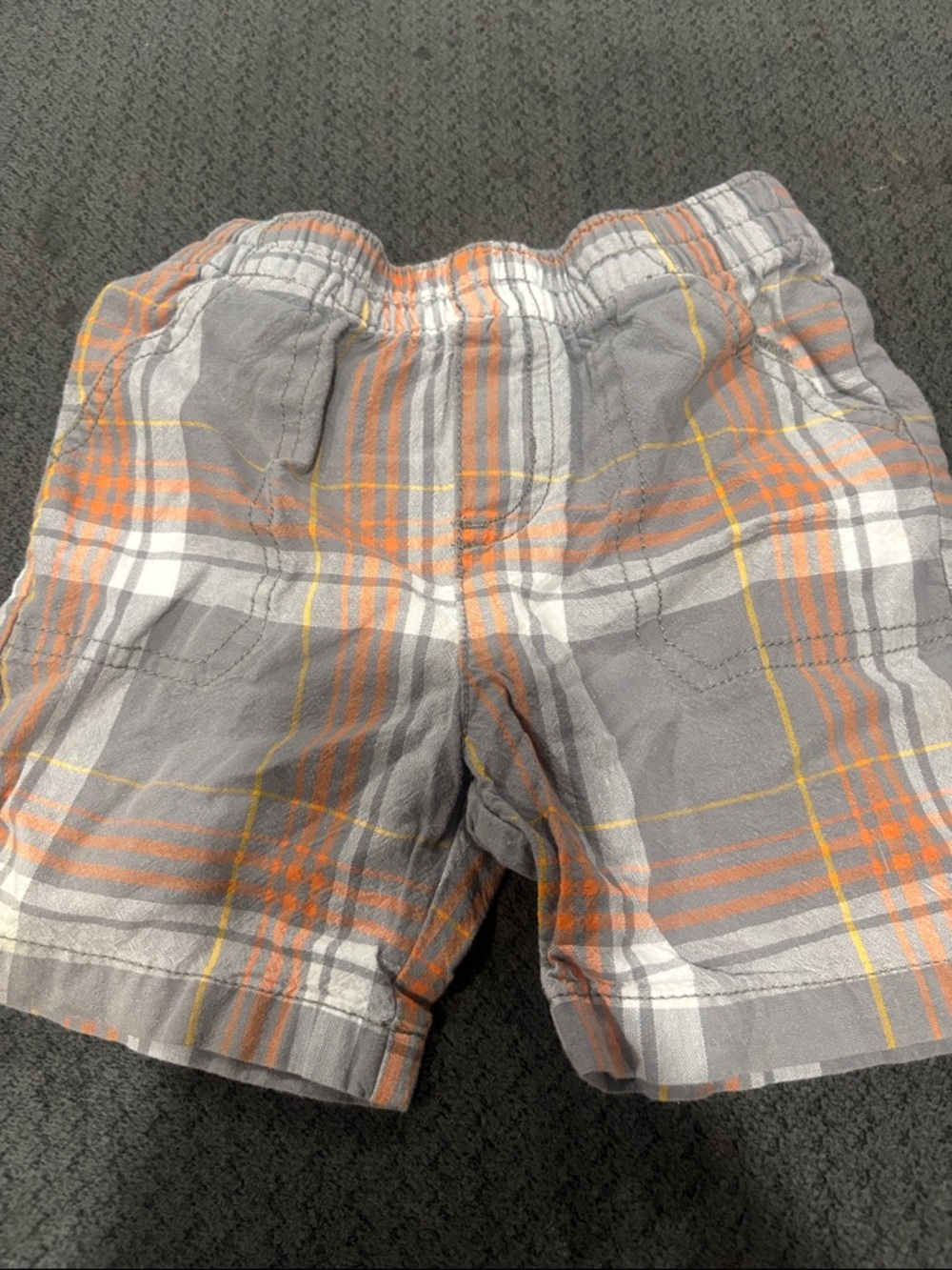 🟢10/$10 - Classic Plaid Elastic-Waist Kids Shorts - Gray & Orange